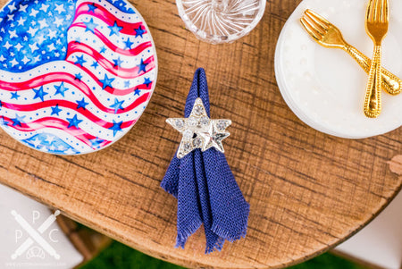 Dollhouse Miniature 4th of July Star Napkin Rings and Red and Blue Cloth Napkins - Set of 4 - 1:12 Dollhouse Miniature Napkins