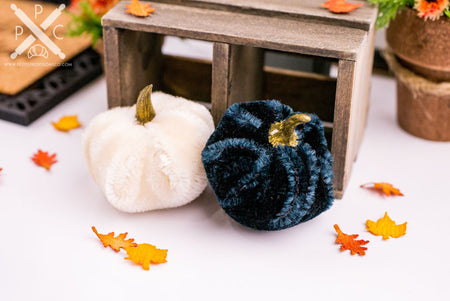 Dollhouse Miniature Halloween Velvet Pumpkin Duo - Set of 2 - 1:12 Dollhouse Miniature Halloween Pumpkins
