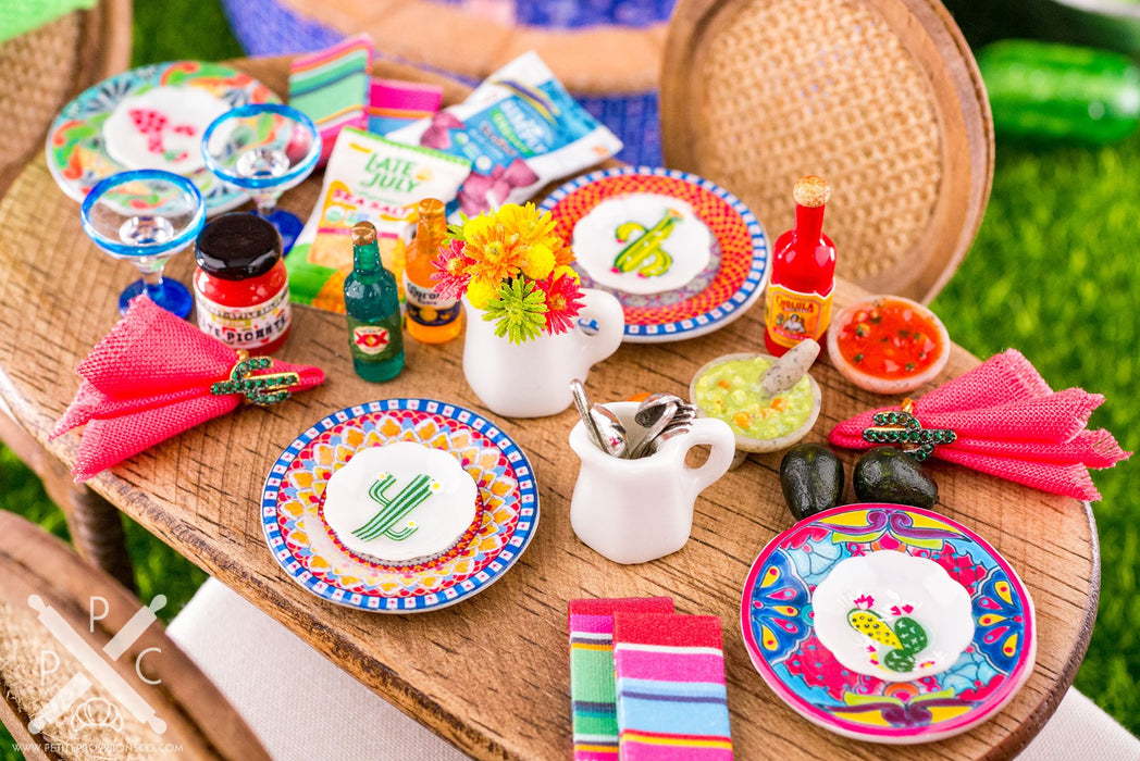 Cinco de Mayo Cactus Decorative Plates - Small - Set of 4 - Style B