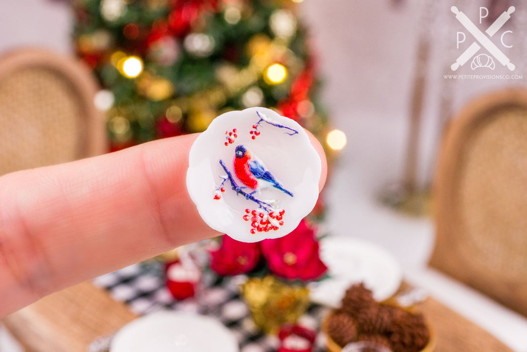 Dollhouse Miniature Christmas Birds Decorative Plates - Large - Set of 4 - 1:12 Dollhouse Miniature Christmas Plates