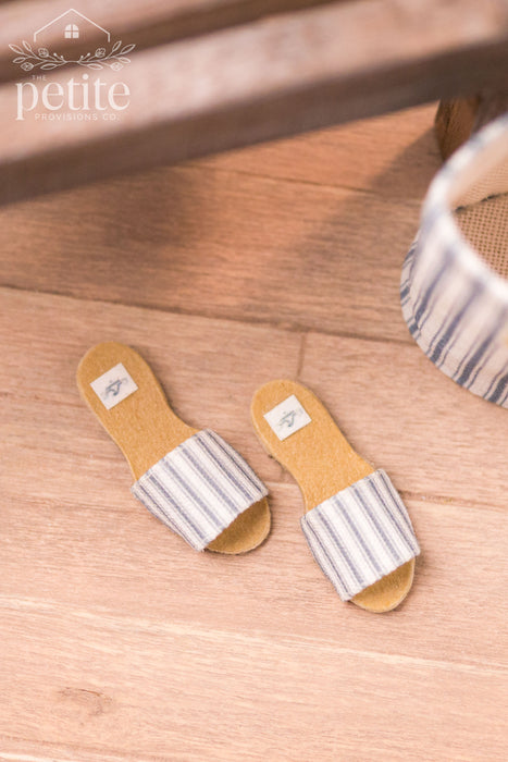 Dockside Slides - Harbor Ticking