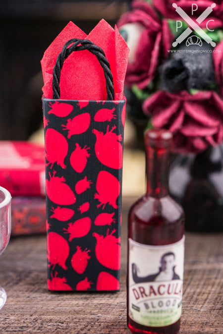 Dollhouse Miniature Dracula Blood Wine & Gift Bag - 1:12 Dollhouse Miniature - Halloween Miniatures