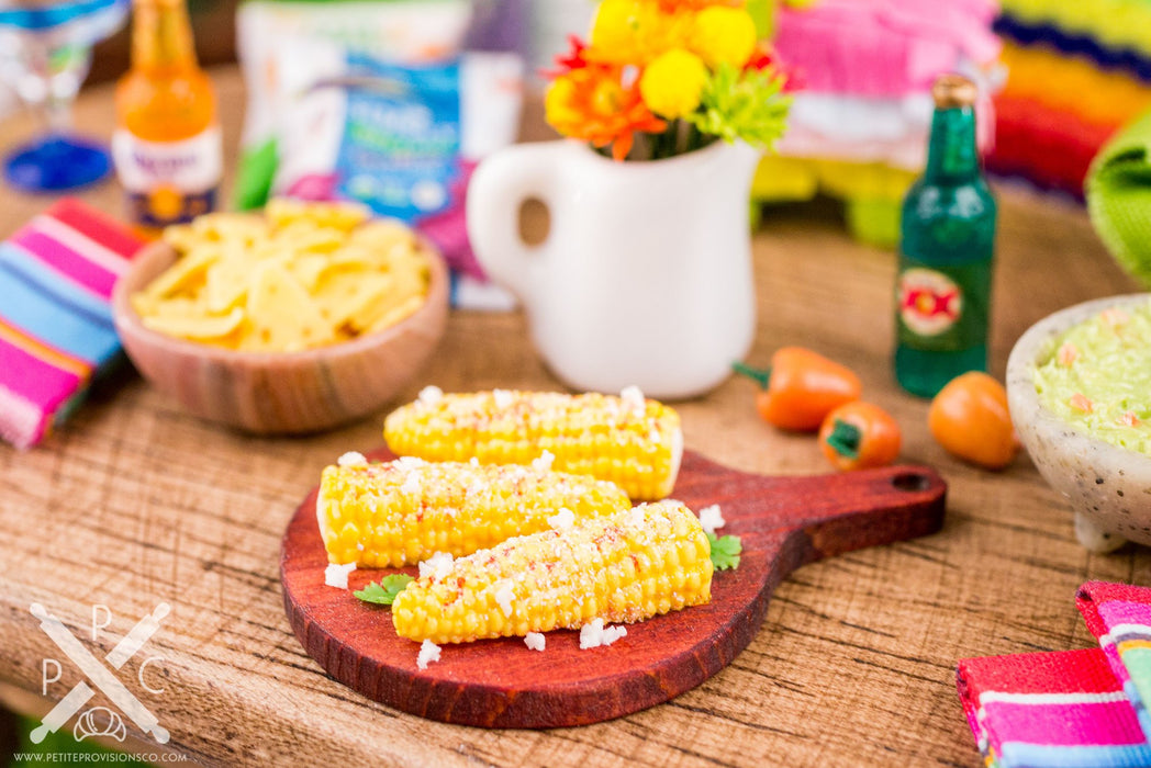 Dollhouse Miniature Elote - Mexican Street Corn - 1:12 Dollhouse Miniature Mexican Food