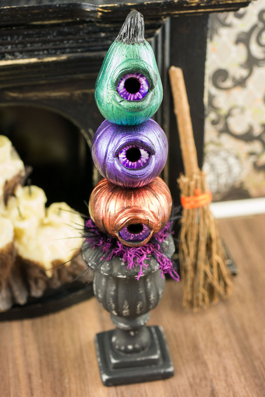 Eyeball Pumpkin Topiary