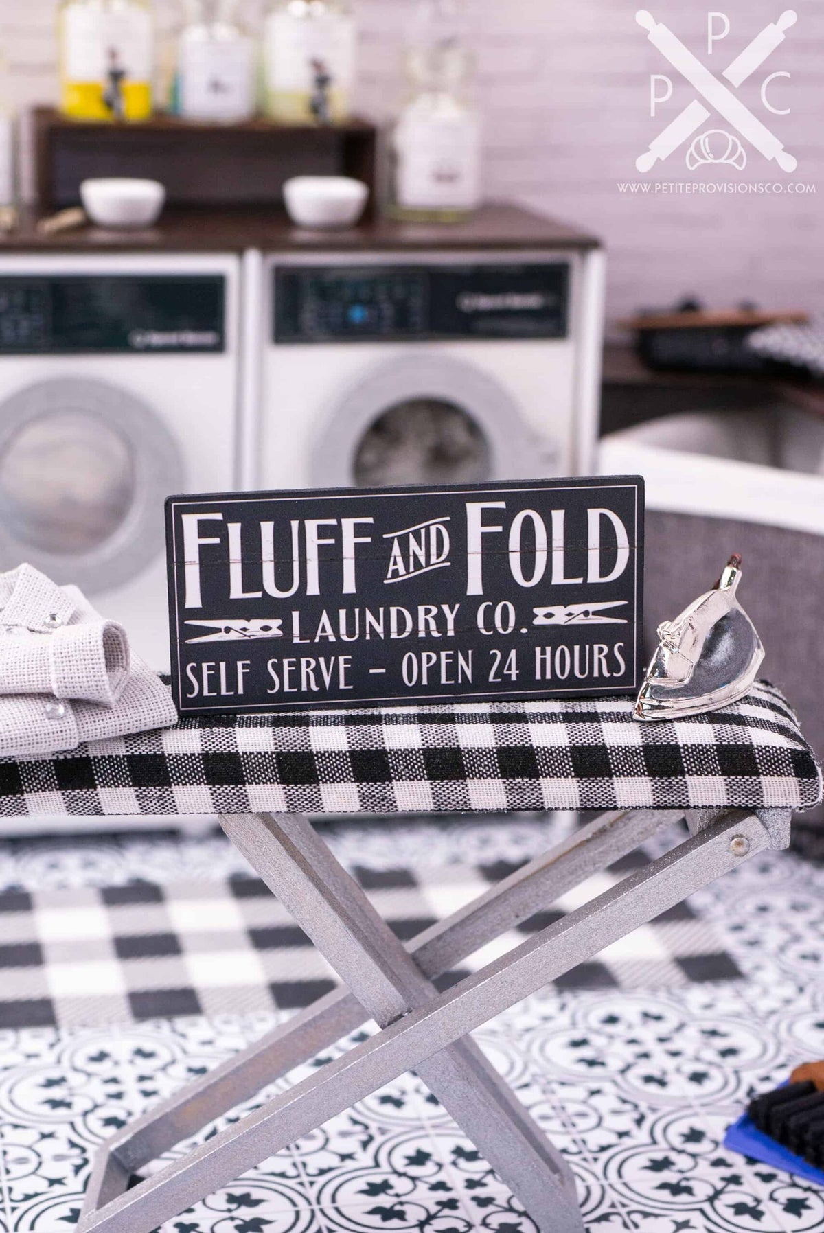Fluff and Fold Laundry Co. Sign– The Petite Provisions Co.