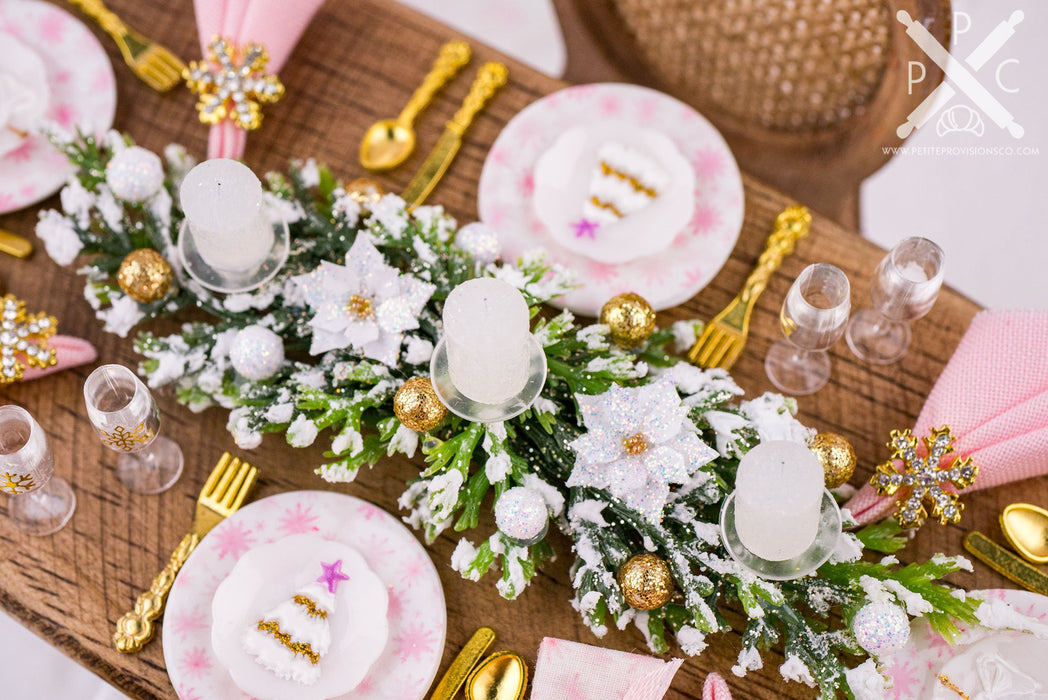 Glittering Gold, Pink and White Christmas Table Setting for 4