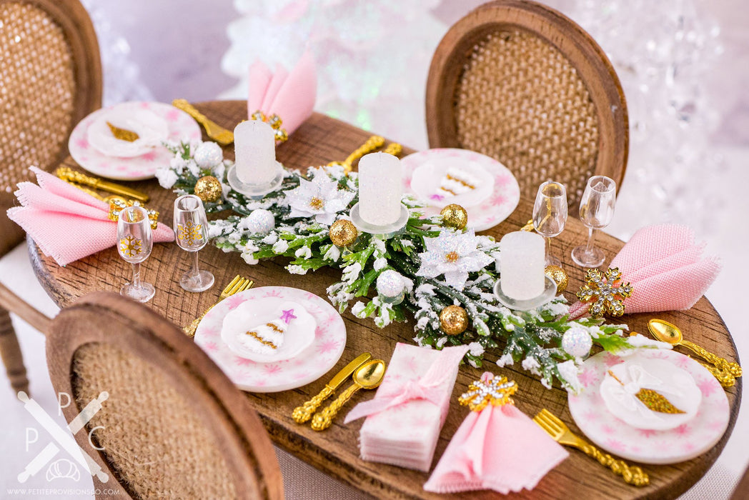 Glittering Gold, Pink and White Christmas Table Setting for 4