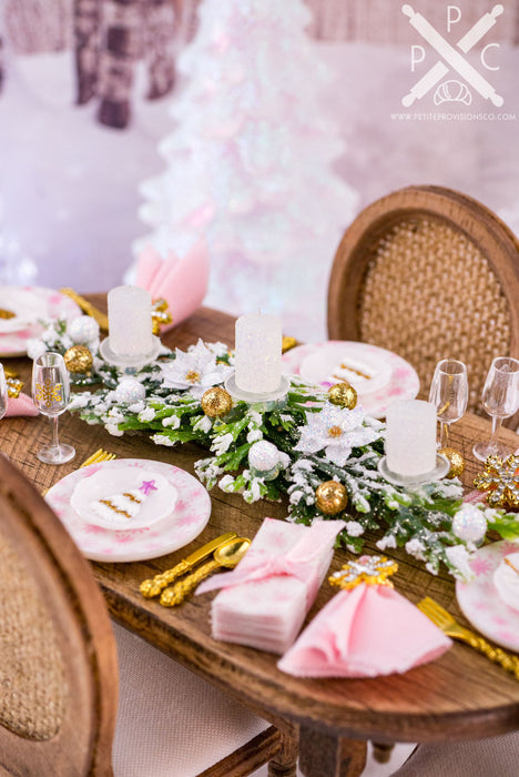 Glittering Gold, Pink and White Christmas Table Setting for 4