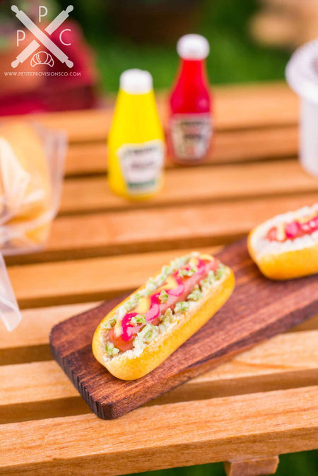 Dollhouse Miniature Grilled Hot Dogs on Board - 1:12 Dollhouse Miniature Hot Dog Set