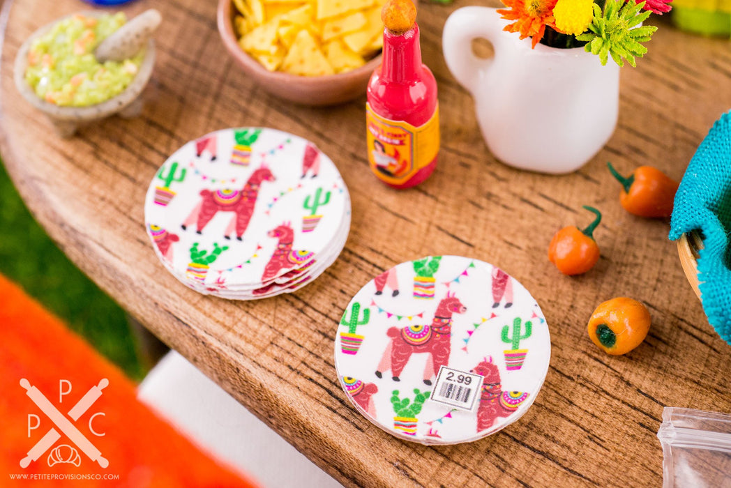 Cinco de Mayo Llama Paper Plates Set