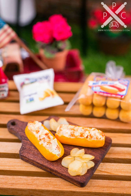 Dollhouse Miniature Lobster Rolls and Potato Chips on Board - 1:12 Dollhouse Miniature Lobster Rolls Set