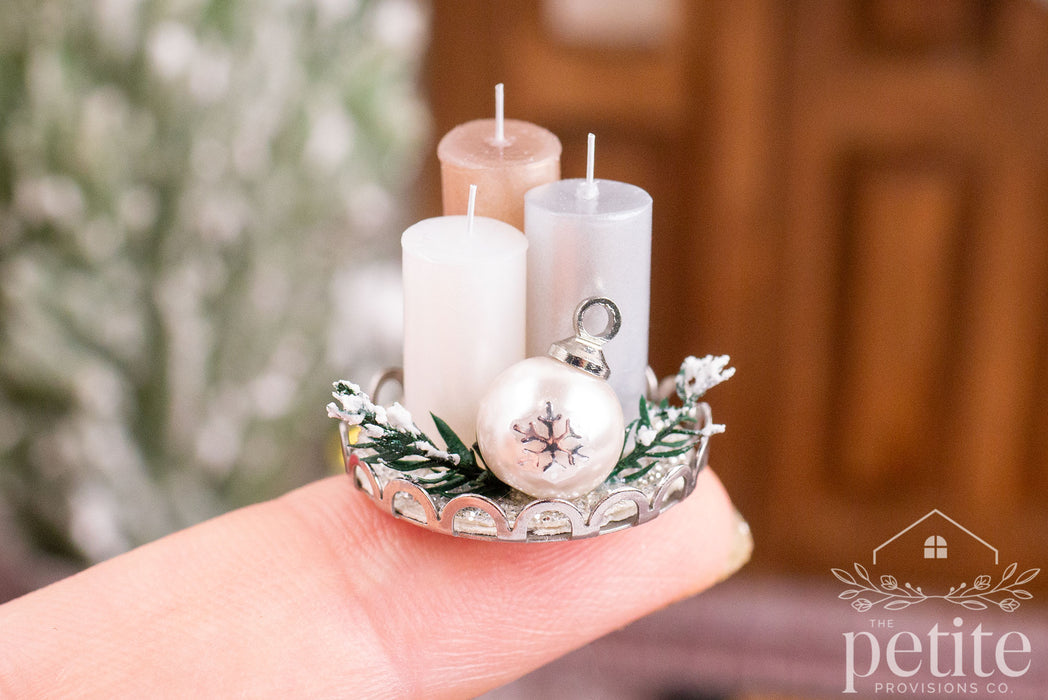 Muted Metallic Candle Centerpiece