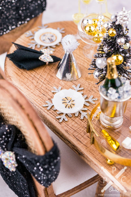 Dollhouse Miniature New Year's Eve Black and Gold Decorative Plates - Small - Set of 4 - 1:12 Dollhouse Miniature Holiday Plates