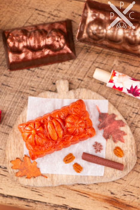 Autumn Spiced Pumpkin Loaf Board - Whole Pumpkin Loaf