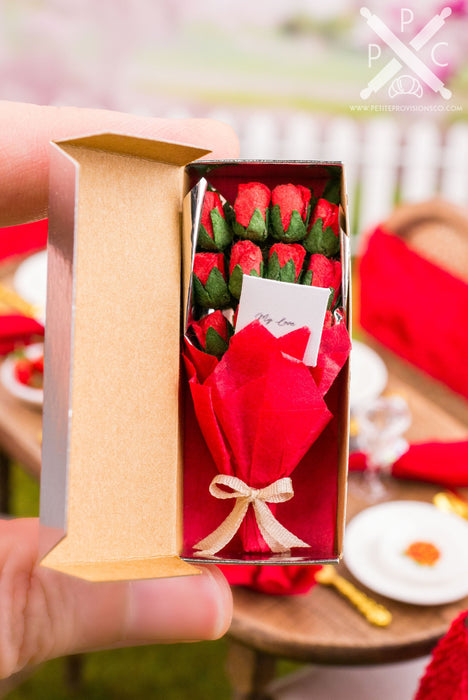 Box of a Dozen Long Stemmed Roses