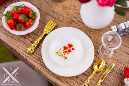 Dollhouse Miniature Valentine's Day Love and Red Rose Decorative Plates - Small - Set of 4 - 1:12 Dollhouse Miniature Holiday Plates
