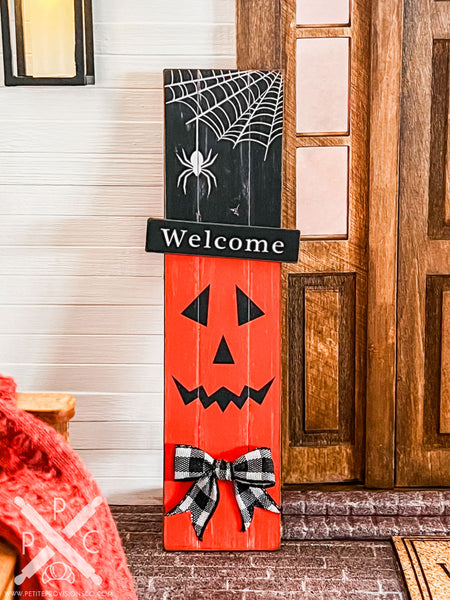 Reversible Scarecrow and Pumpkin Porch Sign