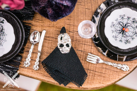 Dollhouse Miniature Halloween Silver Skull Napkin Rings and Black Napkins - Set of 4 - 1:12 Dollhouse Miniature Halloween Napkins