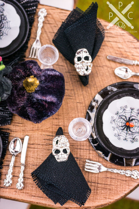 Dollhouse Miniature Halloween Silver Skull Napkin Rings and Black Napkins - Set of 4 - 1:12 Dollhouse Miniature Halloween Napkins