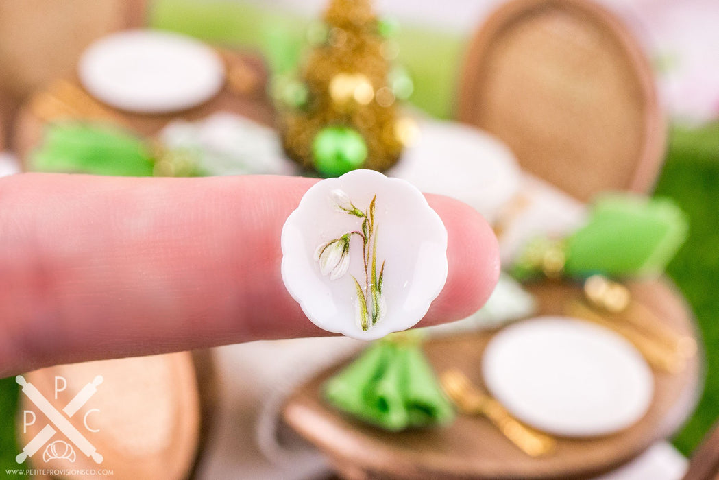 Dollhouse Miniature Snowdrop Decorative Plates