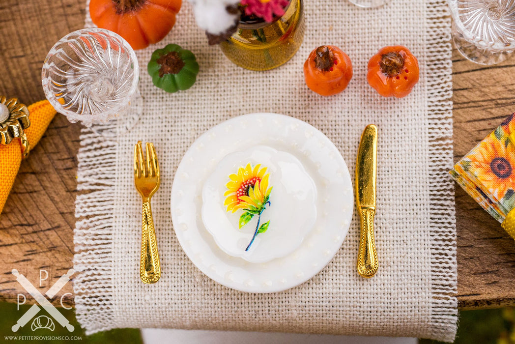 Dollhouse Miniature Sunflower Decorative Plates - Small - Set of 4 - 1:12 Dollhouse Miniature Fall Plates