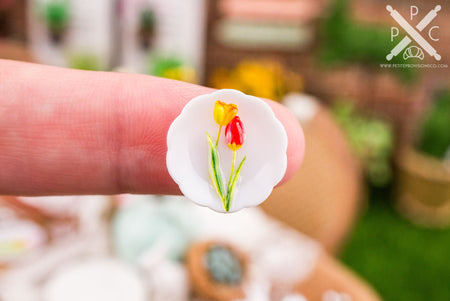 Dollhouse Miniature Tulips Decorative Plates