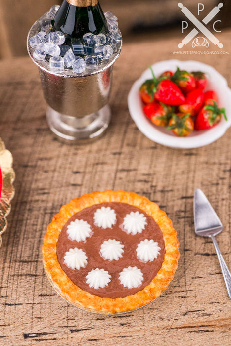 Dollhouse Miniature French Silk Pie