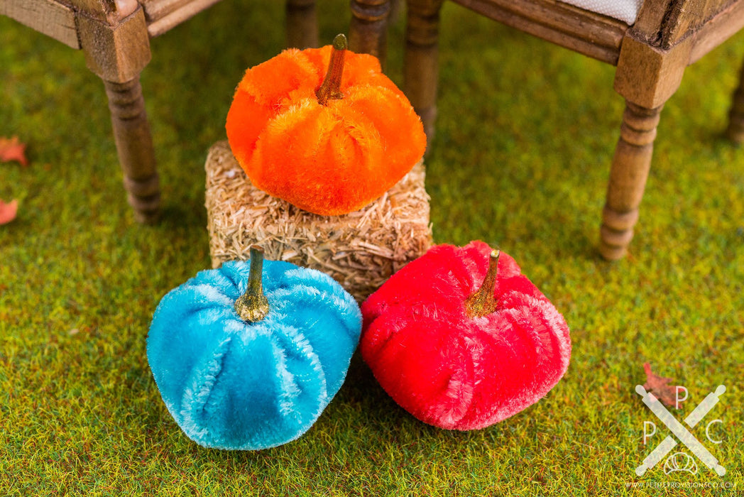 Dollhouse Miniature Vibrant Halloween Velvet Pumpkin - 1:12 Dollhouse Miniature Halloween Pumpkins