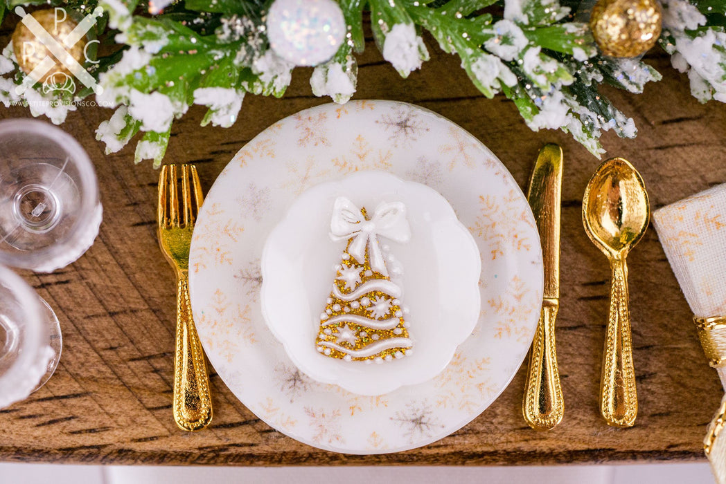 Glittering Gold and White Christmas Table Setting for 4