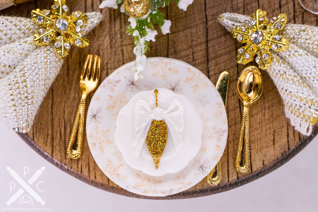 Glittering Gold and White Christmas Table Setting for 4