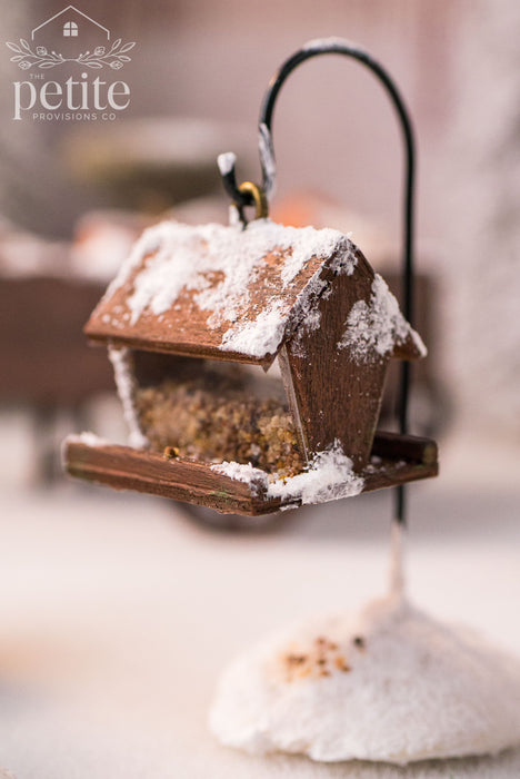Snowfall Garden Bird Feeder