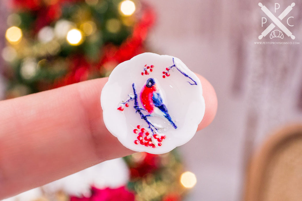 Dollhouse Miniature Winter Birds Christmas Decorative Plates - Large - Set of 4 - 1:12 Dollhouse Miniature Christmas Plates